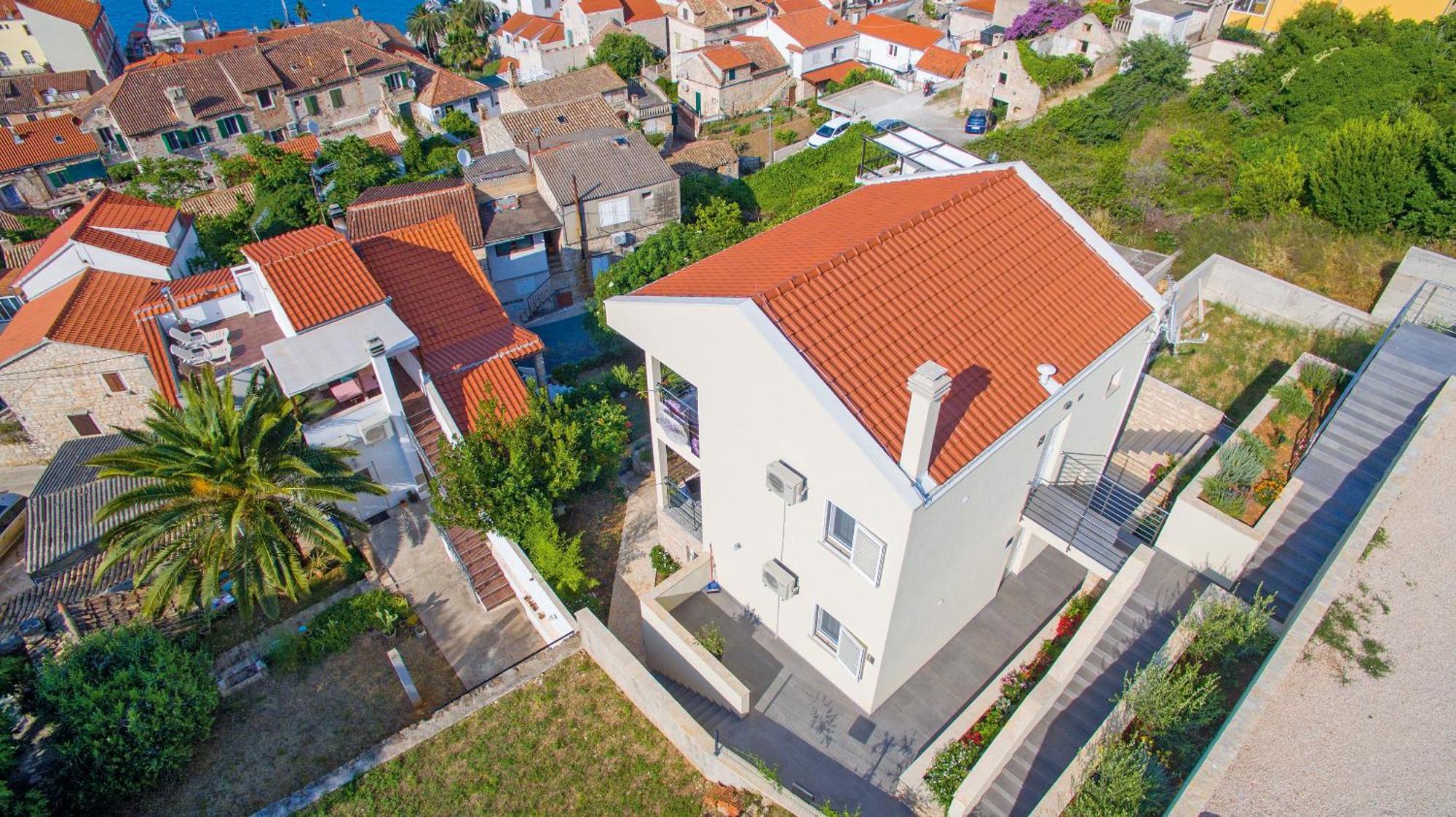 Holiday Home Kate Vis Ngoại thất bức ảnh