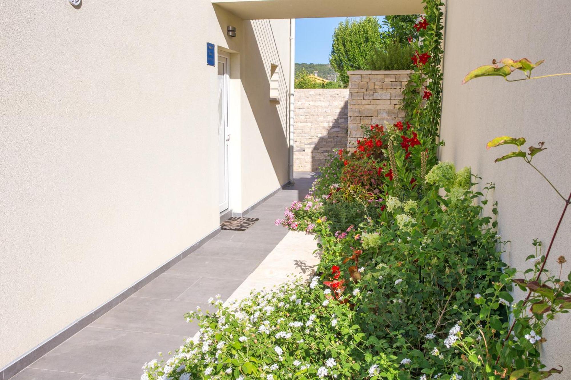 Holiday Home Kate Vis Ngoại thất bức ảnh