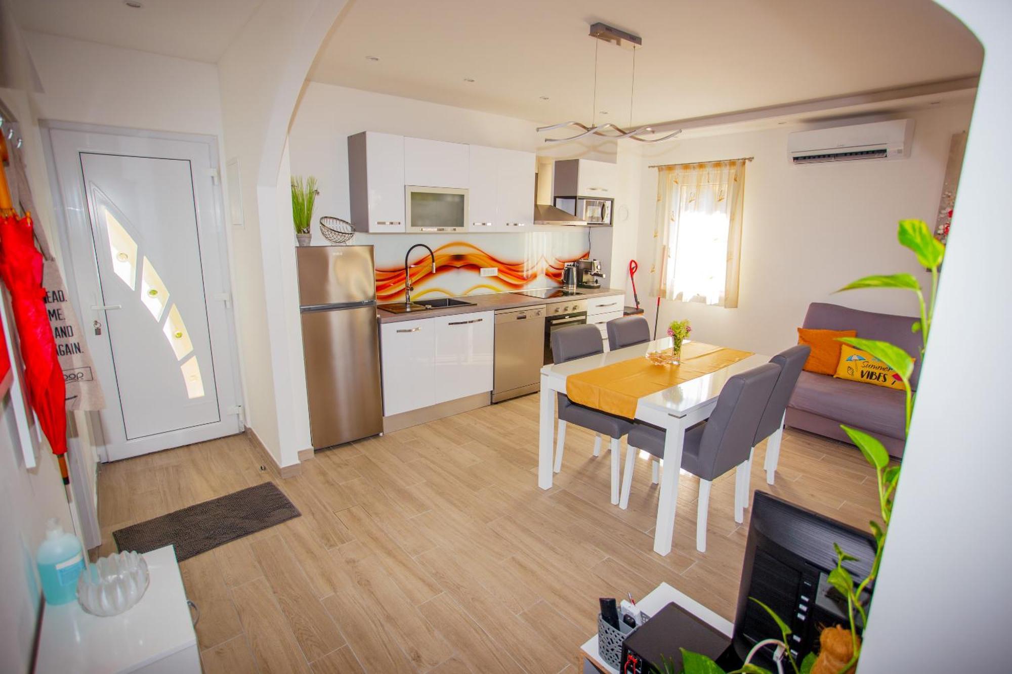 Holiday Home Kate Vis Ngoại thất bức ảnh