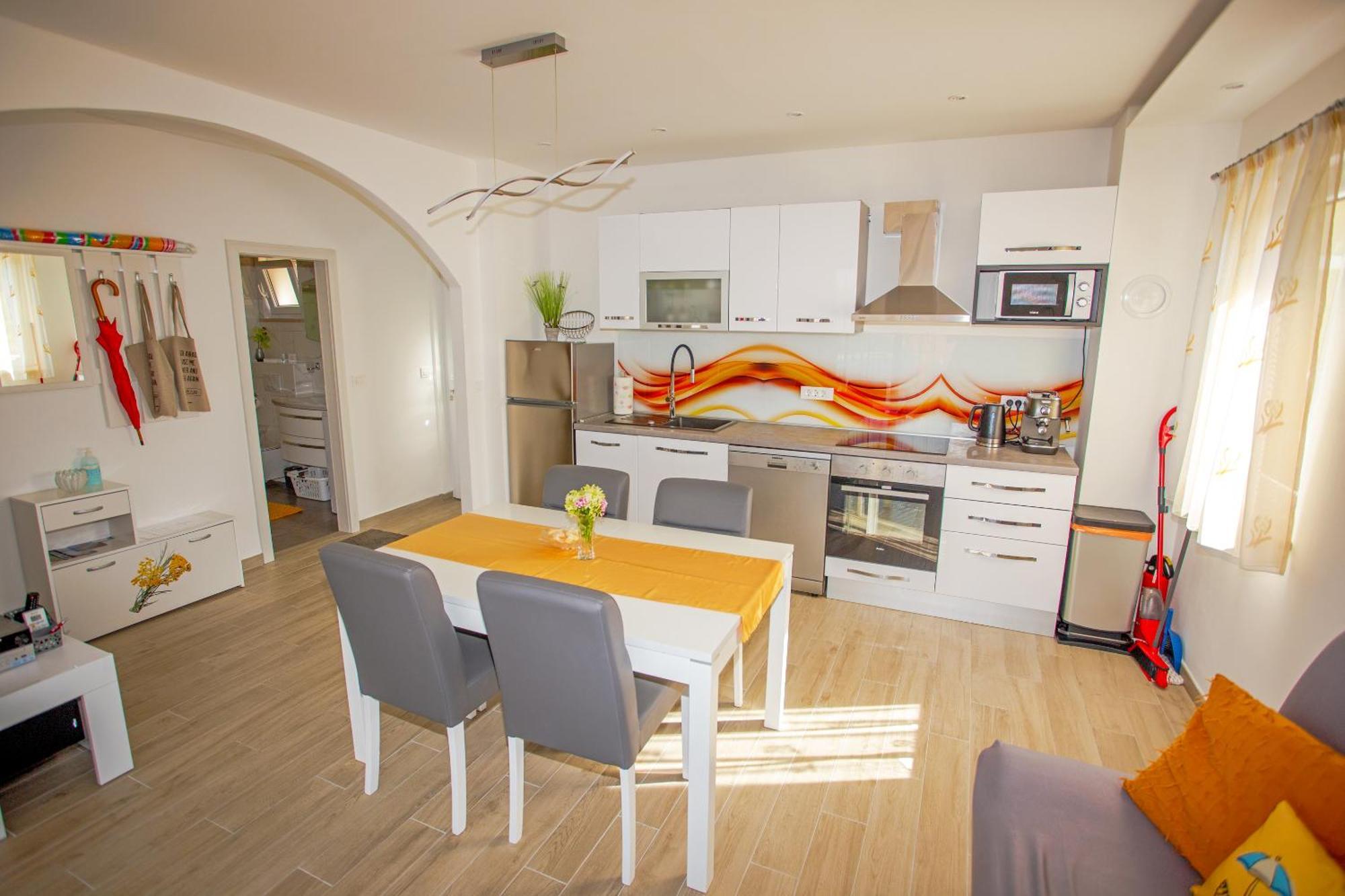 Holiday Home Kate Vis Ngoại thất bức ảnh
